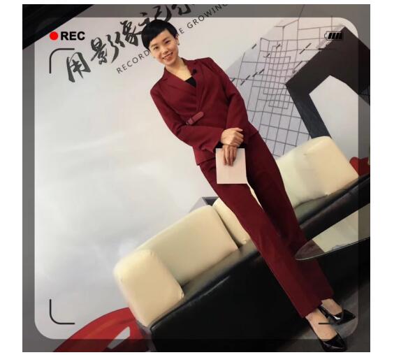 央视主持人参加武隆“仙女妈妈”：女儿既是软肋也是盔甲